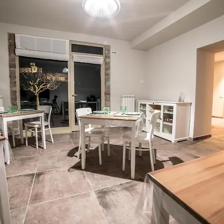 La Casa Tra Gli Ulivi-2
